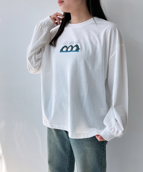 AS KNOW AS plus(アズノゥアズプラス)の「☆3匹ぽこアニマルロンT(Tシャツ/カットソー・レディース・ブルー系/ホワイト系/ブラック系/グリーン系/ブルー系2/ベージュ系2/ブラック系2/ホワイト系2/ベージュ系3/ブラック系3/ホワイト系3/アイボリー系3/ホワイト系4/ベージュ系4/アイボリー系4/ブラック系4/ホワイト系5/グリーン系5/ベージュ系5/ブラック系5/グリーン系6/ブラック系6/ブルー系6/ホワイト系6・FREE)」の4枚目の写真