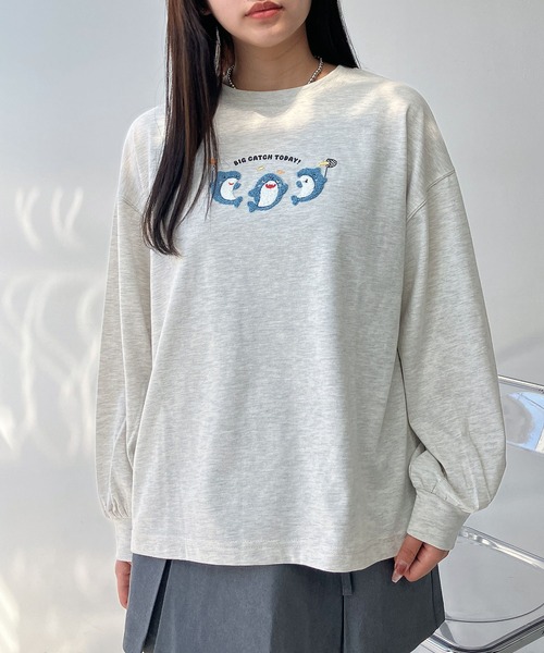 AS KNOW AS plus(アズノゥアズプラス)の「☆3匹ぽこアニマルロンT(Tシャツ/カットソー・レディース・ブルー系/ホワイト系/ブラック系/グリーン系/ブルー系2/ベージュ系2/ブラック系2/ホワイト系2/ベージュ系3/ブラック系3/ホワイト系3/アイボリー系3/ホワイト系4/ベージュ系4/アイボリー系4/ブラック系4/ホワイト系5/グリーン系5/ベージュ系5/ブラック系5/グリーン系6/ブラック系6/ブルー系6/ホワイト系6・FREE)」の18枚目の写真