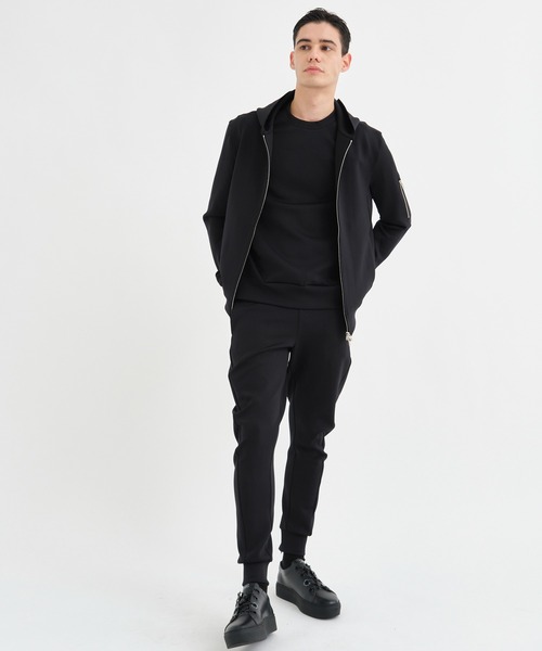 ATTACHMENT（アタッチメント）の「【ATTACHMENT / アタッチメント】STRETCH SMOOTH ZIP JOGGER TROUSERS/ストレッチスムースジップジョガートラウザーズ（その他パンツ・メンズ・ブラック/ダークグレー・2/1/3）」の4枚目の写真