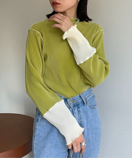 Thevon(ゼボン)の「袖先配色プリーツメロープルオーバー(Tシャツ/カットソー・レディース・グリーン系その他/ブラック・FREE)」の2枚目の写真