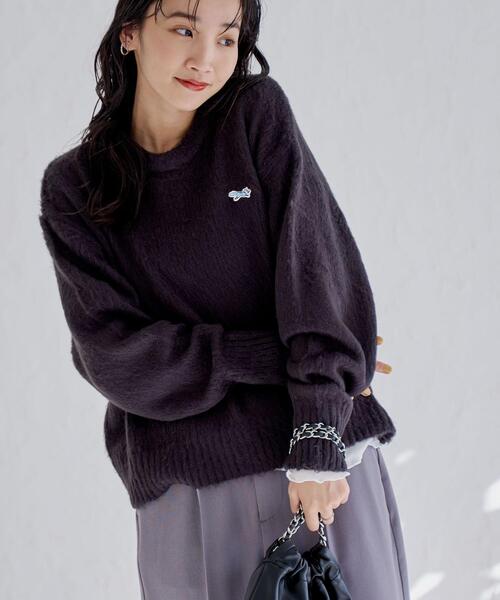 PENNEYS（ぺニーズ）の「PENNEYS（ぺニーズ）別注シャギークルーネックニット（WEB限定カラー）（ニット/セーター・レディース・レッド/オフホワイト/ネイビー/コバルトブルー/ライム/ダークグレー・L/M）」の17枚目の写真