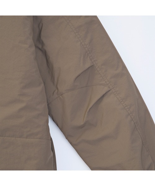 VICTIM（ヴィクティム）の「VICTIM ヴィクティム / ×WILDTHINGS PRIMALOFT MONSTER PARKA ワイルドシングスコラボレーションセットアップモンスターパーカー / VTM-23-O-101（ダウンジャケット/コート・メンズ・ホワイト系その他/セージグリーン/ブラック/カーキ・X-LARGE/MEDIUM/LARGE）」の13枚目の写真