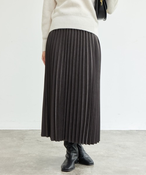 Chez toi（シェトワ）の「ピーチスキンプリーツスカート（スカート・レディース・チャコールグレー/イエロー/サックスブルー・FREE）」の13枚目の写真