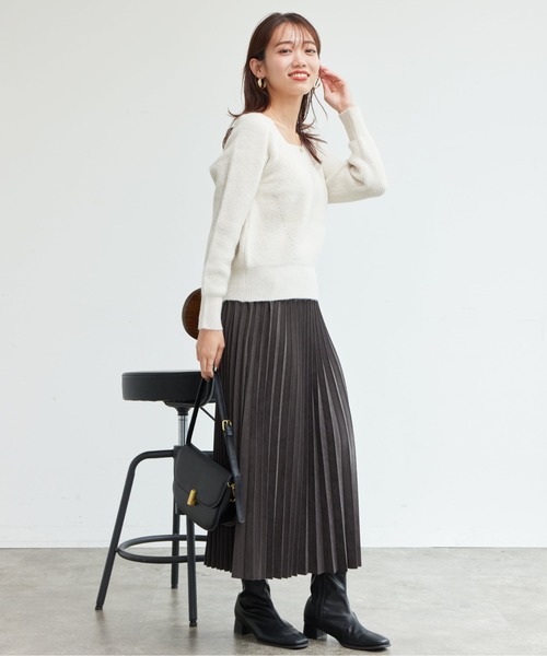 Chez toi（シェトワ）の「ピーチスキンプリーツスカート（スカート・レディース・チャコールグレー/イエロー/サックスブルー・FREE）」の9枚目の写真