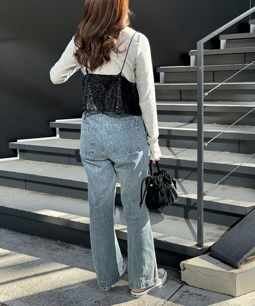 fredy emue（フレディエミュ）の「スパンコールキャミビスチェ（シャツ/ブラウス・レディース・シルバー/ブラック/サックスブルー・38）」の9枚目の写真