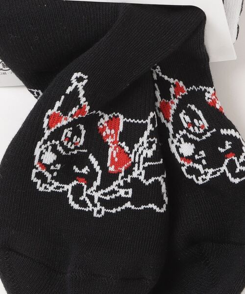 sanrio(サンリオ)の「sanrio ハローキティクルーソックス(ソックス/靴下・レディース・ホワイト/ブラック/グレー/ホワイト系その他/グレー系その他・23)」の7枚目の写真