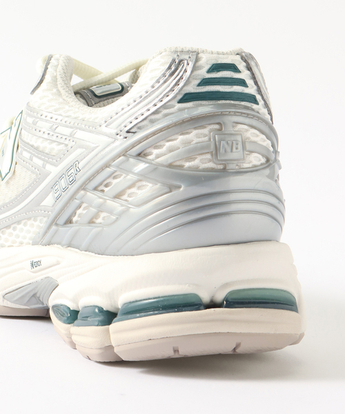 NEW BALANCE(ニューバランス)の「《WEB限定》【New Balance / ニューバランス】M1906R EE(スニーカー・メンズ・シルバー・26cm/26.5cm/27cm/27.5cm/28cm)」の12枚目の写真