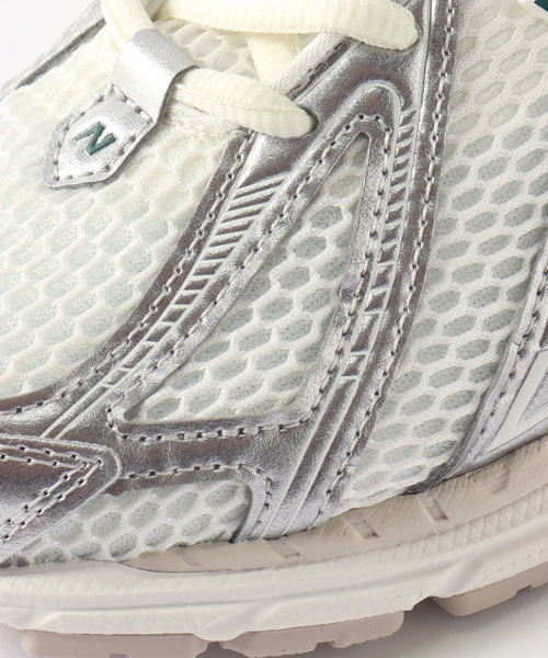 NEW BALANCE(ニューバランス)の「《WEB限定》【New Balance / ニューバランス】M1906R EE(スニーカー・メンズ・シルバー・26cm/26.5cm/27cm/27.5cm/28cm)」の10枚目の写真