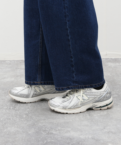 NEW BALANCE(ニューバランス)の「《WEB限定》【New Balance / ニューバランス】M1906R EE(スニーカー・メンズ・シルバー・26cm/26.5cm/27cm/27.5cm/28cm)」の18枚目の写真