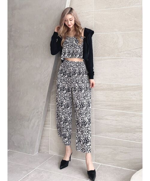 GYDA（ジェイダ）の「サテンプリーツワイドパンツ（その他パンツ・レディース・ライトグレー/ブラック/その他1・FREE）」の16枚目の写真