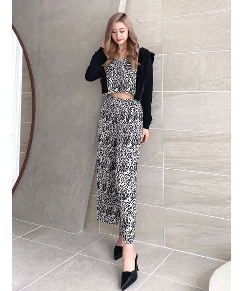 GYDA（ジェイダ）の「サテンプリーツワイドパンツ（その他パンツ・レディース・ライトグレー/ブラック/その他1・FREE）」の19枚目の写真