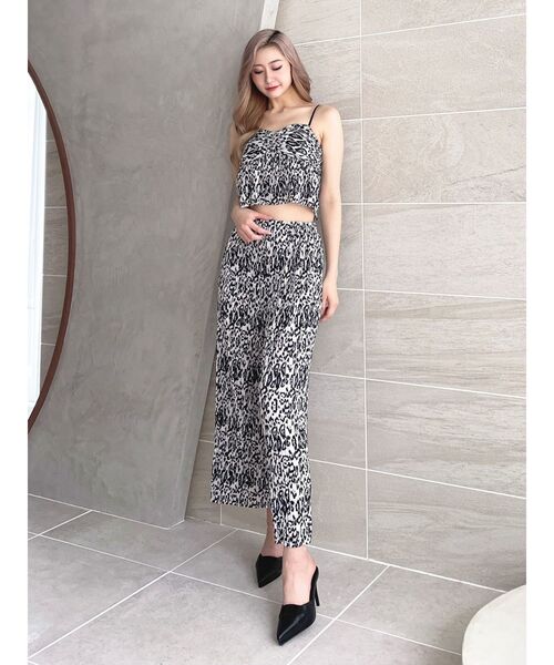 GYDA（ジェイダ）の「サテンプリーツワイドパンツ（その他パンツ・レディース・ライトグレー/ブラック/その他1・FREE）」の22枚目の写真