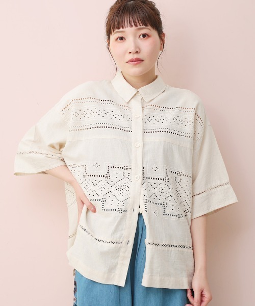 チチカカ（チチカカ）の「Rico カットワークエンブロイダリーシャツ（シャツ/ブラウス・レディース・ブラック/パープル/ナチュラル・FREE）」の6枚目の写真