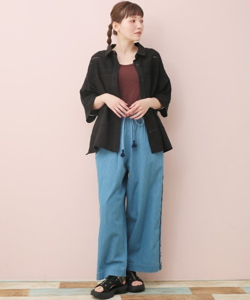 チチカカ（チチカカ）の「Rico カットワークエンブロイダリーシャツ（シャツ/ブラウス・レディース・ブラック/パープル/ナチュラル・FREE）」の4枚目の写真