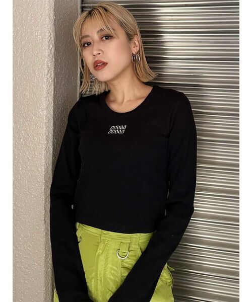 MURUA（ムルーア）の「ロゴテレコTシャツ（Tシャツ/カットソー・レディース・ホワイト/ブラック/カーキ/ライトブルー/グレー・FREE）」の17枚目の写真