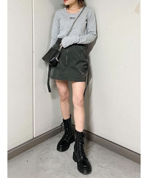 MURUA（ムルーア）の「ロゴテレコTシャツ（Tシャツ/カットソー・レディース・ホワイト/ブラック/カーキ/ライトブルー/グレー・FREE）」の11枚目の写真