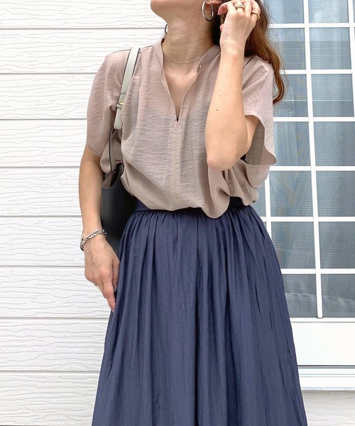 Q（キュー）の「シアーレーヨンスキッパーシャツ（シャツ/ブラウス・レディース・ピンク/ブラック/ベージュ/バーガンディー/マスタード・MEDIUM）」の18枚目の写真