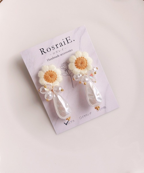 tone(トーン)の「【RosraiE】フラワーモチーフ バロックドロップパール ピアス(MA)(ピアス(両耳用)・レディース・イエロー/アイボリー・FREE)」の11枚目の写真