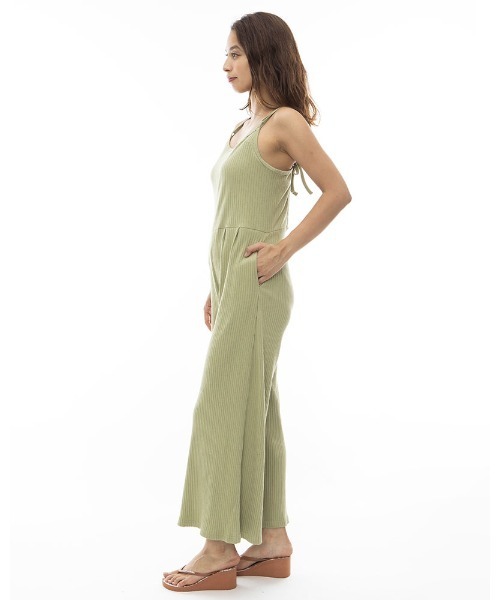 BILLABONG(ビラボン)の「BILLABONG レディース 【CHILLWEAR】 RIB SALOPETTE ドレス 【2024年春夏モデル】/ビラボンフレアシルエットサロペット(サロペット/オーバーオール・レディース・アイボリー/ブラック・MEDIUM)」の7枚目の写真