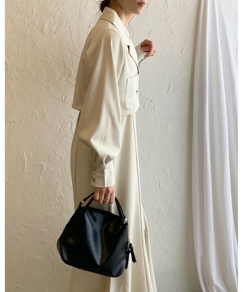 She's Closet（シーズクローゼット）の「ショート丈クロップドシングルテーラードジャケット（テーラードジャケット・レディース・アイボリー/チャコールグレー/ブラック・FREE）」の7枚目の写真
