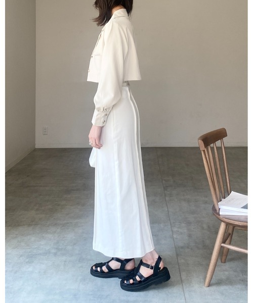 She's Closet（シーズクローゼット）の「ショート丈クロップドシングルテーラードジャケット（テーラードジャケット・レディース・アイボリー/チャコールグレー/ブラック・FREE）」の15枚目の写真