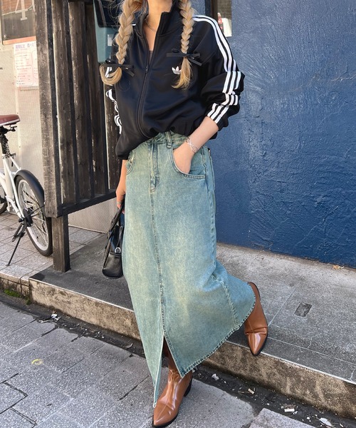 Futier land(フューティアランド)の「フロントスリットデニムロングスカート(デニムスカート・レディース・ライトブルー・MEDIUM/LARGE)」の8枚目の写真