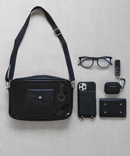 An+u(アンユー)の「PVCショルダーバッグ(ショルダーバッグ・レディース・ホワイト/ブラック・ONE SIZE)」の7枚目の写真