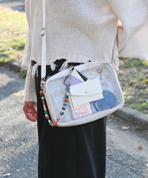 An+u(アンユー)の「PVCショルダーバッグ(ショルダーバッグ・レディース・ホワイト/ブラック・ONE SIZE)」の4枚目の写真