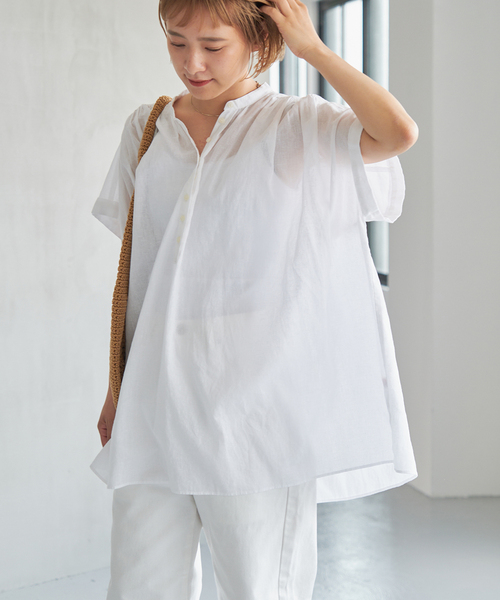 Spick & Span(スピックアンドスパン)の「コットンリネンギャザーフレンチスリーブシャツ(シャツ/ブラウス・レディース・オレンジ/ネイビー/ホワイト/ベージュ・FREE)」の8枚目の写真