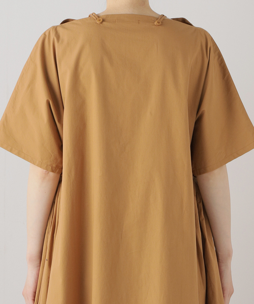 BLACK CRANE(ブラッククレーン)の「【BLACK CRANE/ブラック クレーン】STAR NECK DRESS OCP-SNK22(ワンピース・レディース・キャメル・X-SMALL)」の6枚目の写真