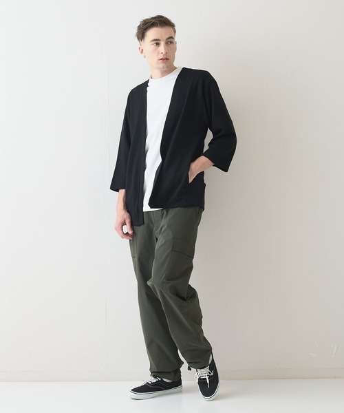 Blue Standard (ブルースタンダード)の「【BLUE STANDARD/ブルースタンダード】ふわとろタッチ COOLスムース ダンボール ボタンレスカーディガン トッパーカーデ 接触冷感 DRY ストレッチ(カーディガン/ボレロ・メンズ・ブラック/ネイビー/グレー/チャコールグレー・LARGE/X-LARGE/MEDIUM)」の7枚目の写真