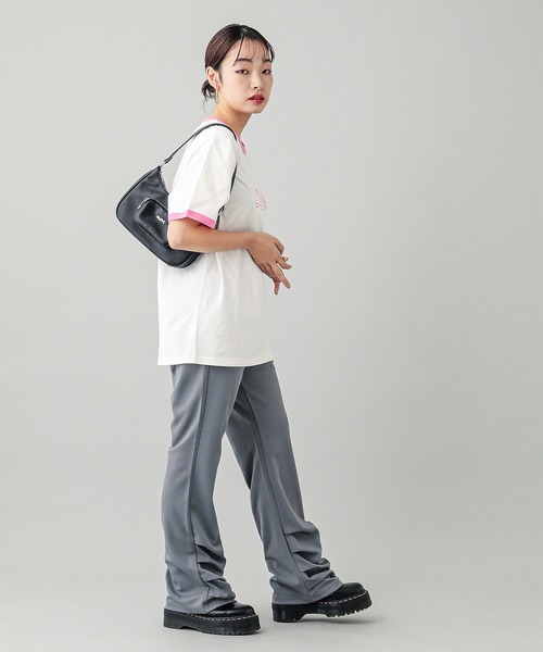 X-girl（エックスガール）の「FAUX LEATHER HAND BAG（ハンドバッグ・レディース・シルバー/ゴールド・ONE SIZE）」の5枚目の写真