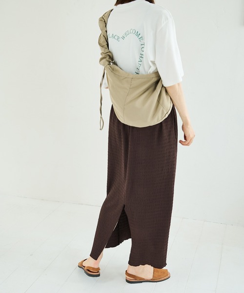 Crisp(クリスプ)の「ストレートラフカットスカート(スカート・レディース・ベージュ/ブラウン/ピンク/グレイッシュベージュ/チャコールグレー・FREE)」の7枚目の写真