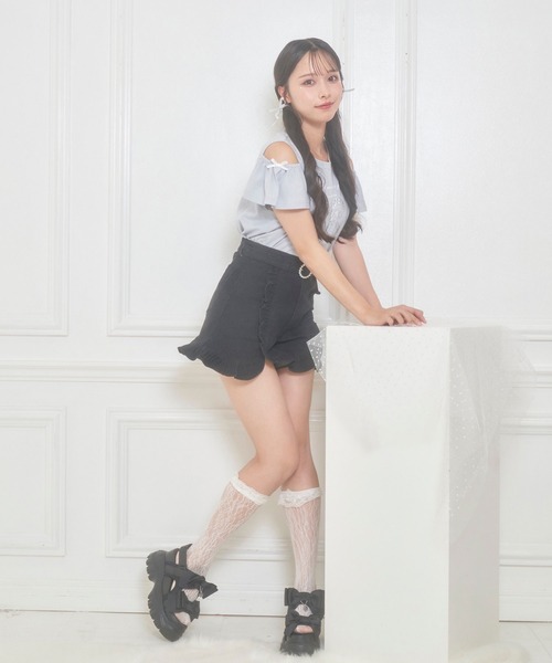 Honey Cinnamon(ハニーシナモン)の「ビジューリボンTシャツ(Tシャツ/カットソー・レディース・ホワイト/ピンク/サックスブルー・FREE)」の5枚目の写真