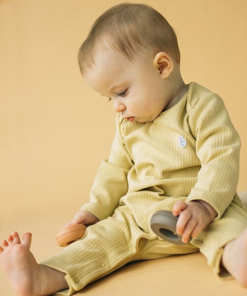 こども ビームス(コドモビームス)の「ベビー リブ カバーオール 2024(70~80cm)(ロンパース・キッズ・レッド系その他7/ネイビー/イエロー・70/80)」の2枚目の写真