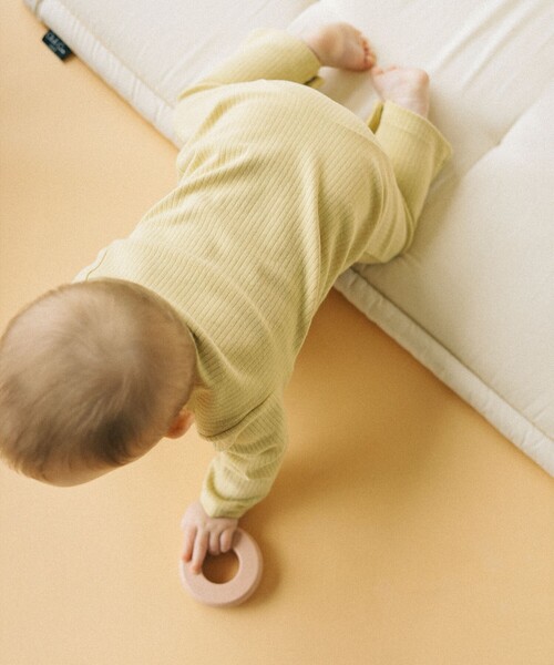 こども ビームス(コドモビームス)の「ベビー リブ カバーオール 2024(70~80cm)(ロンパース・キッズ・レッド系その他7/ネイビー/イエロー・70/80)」の5枚目の写真