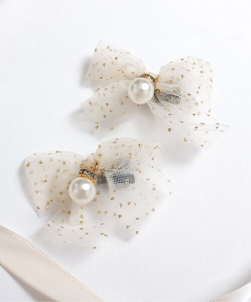 apres les cours(アプレレクール)の「チュールリボンヘアクリップ2個セット(バレッタ/ヘアクリップ・キッズ・ピンク/アイボリー/サックスブルー・FREE)」の2枚目の写真