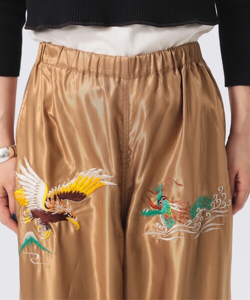 BEAMS BOY(ビームスボーイ)の「テーラー東洋 / 別注 イーグル ドラゴン & ジャパンマップ スカパンツ(その他パンツ・レディース・ライトブラウン・FREE)」の4枚目の写真