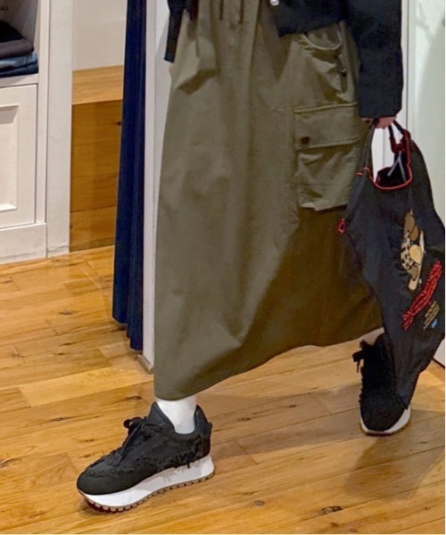 EVOL(イーボル)の「レースアップフリンジスニーカー(スニーカー・レディース・ブラック/ホワイト・S/M/L)」の21枚目の写真