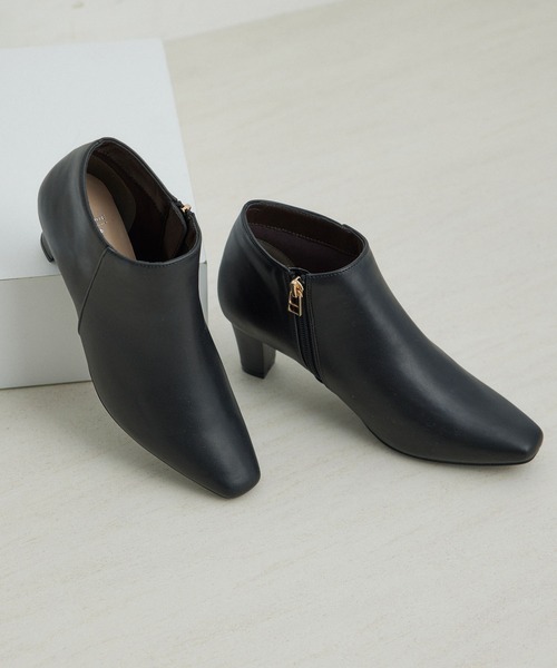 ROPE' PICNIC(ロペピクニック)の「スクエアトゥアンクルブーティー(ブーツ・レディース・ブラック/チャコールグレー・23.0cm/23.5cm/24.0cm/24.5cm)」の2枚目の写真