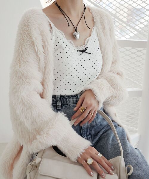 MAJESTIC LEGON（マジェスティックレゴン）の「フワフワシャギーミディカーディガン（カーディガン/ボレロ・レディース・チャコールグレー/アイボリー/ライトピンク/ブルー系その他5・MEDIUM）」の4枚目の写真