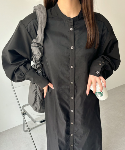 Eclat one(エクラワン)の「【Eclat one】オーガンジー ドッキング バンドカラー シャツワンピース(シャツワンピース・レディース・グレイッシュベージュ/ブラック/チャコール・FREE)」の21枚目の写真