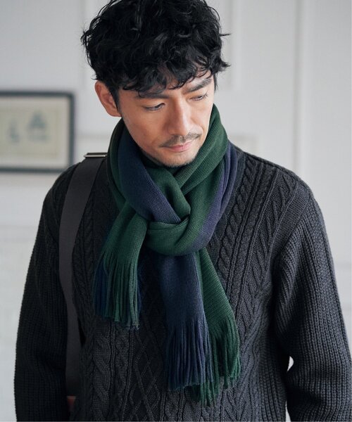 ikka（イッカ）の「【抗菌防臭】ラッセルバイカラーマフラー（マフラー・メンズ・グリーン/ブラック/ネイビー・FREE）」の14枚目の写真