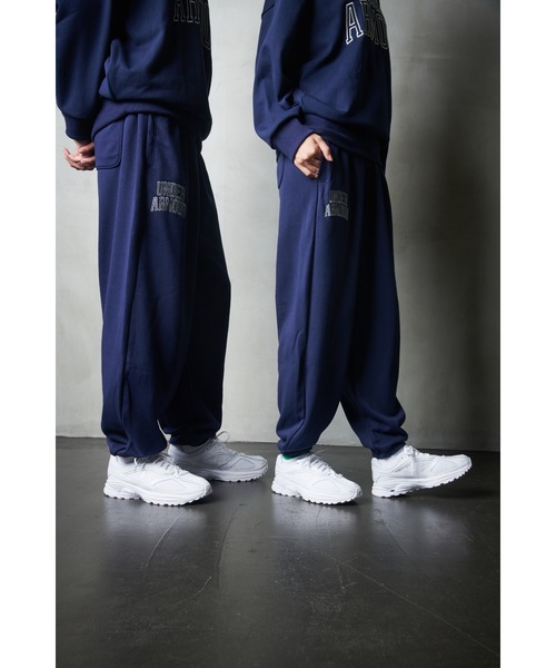 【セール】UAアイコン ヘビーウェイト テリー オーバーサイズ パンツ（ライフスタイル/メンズ）（その他パンツ）｜UNDER ARMOUR（アンダーアーマー）