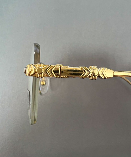 DiamondHearts（ダイヤモンドハーツ）の「スクエアレンズクリアメガネ（メガネ・レディース・ゴールド/シルバー・FREE）」の9枚目の写真