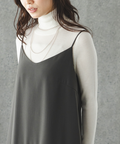 Noble（ノーブル）の「《追加3》リブタートルネックニット（ニット/セーター・レディース・ホワイト/ブラック/キャメル・FREE）」の5枚目の写真
