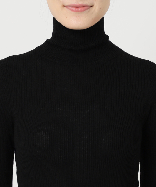 Noble（ノーブル）の「《追加3》リブタートルネックニット（ニット/セーター・レディース・ホワイト/ブラック/キャメル・FREE）」の14枚目の写真