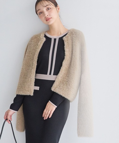 Andemiu(アンデミュウ)の「フェザーニットジャケット151326(カーディガン/ボレロ・レディース・チャコールグレー/ライトベージュ/アイボリー・FREE)」の2枚目の写真