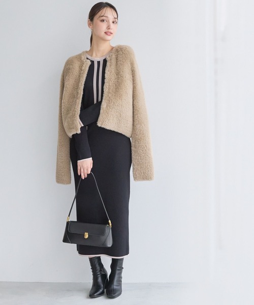 Andemiu(アンデミュウ)の「フェザーニットジャケット151326(カーディガン/ボレロ・レディース・チャコールグレー/ライトベージュ/アイボリー・FREE)」の16枚目の写真