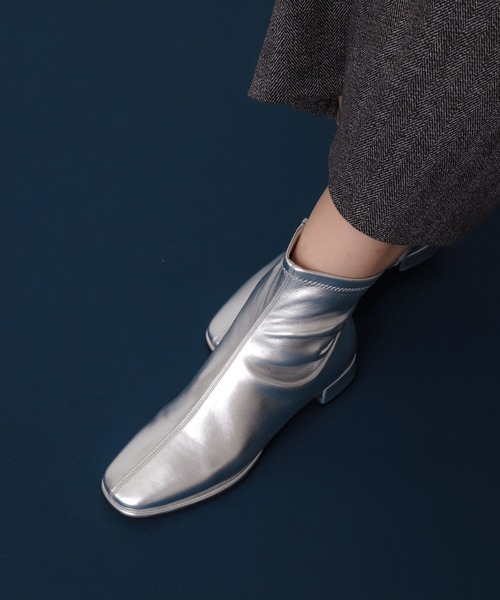 SENSE OF PLACE by URBAN RESEARCH(センスオブプレイスバイアーバンリサーチ)の「スクエアトゥセンターシームストレッチローブーツ(ブーツ・レディース・ブラック/ブラック系その他/シルバー・LARGE/SMALL/MEDIUM)」の21枚目の写真